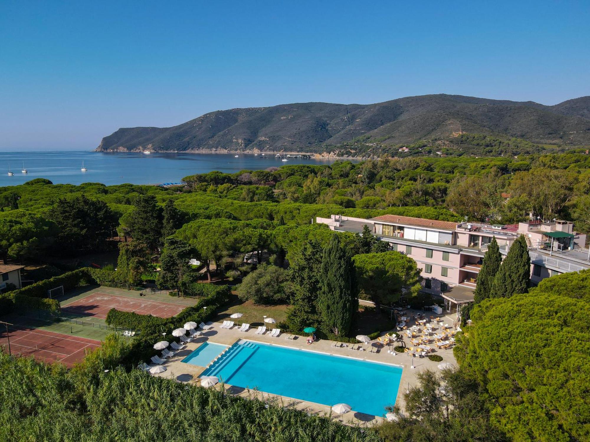 Resort Club 4*